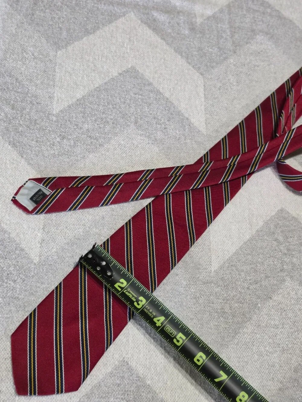 Michael Reed Designer Collection Red Striped Tie With Yellow & Navy Accents 100%